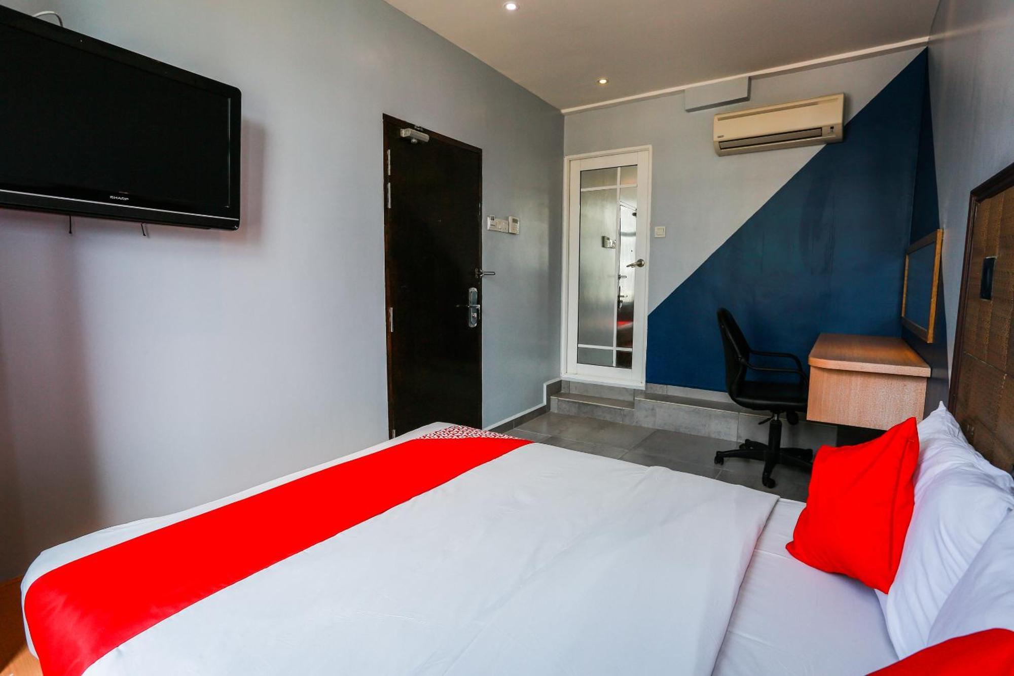 Oyo 90894 Hotel Smc I-City Шах-Алам Екстер'єр фото